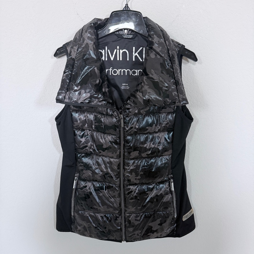 Calvin Klein Black and Gray Puffer Vest